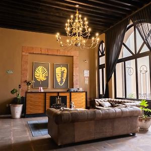 Hotel Plaza De Armas